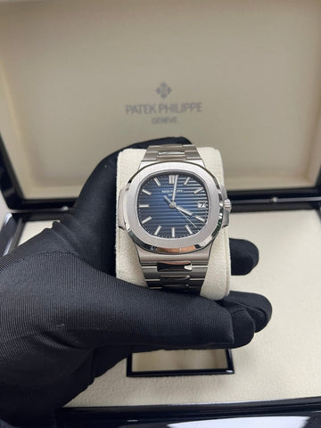 Patek Philippe Nautilus Blue Dial Silver Chain